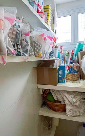 Apartamento à venda com 143m², 3 quartos e 1 vaga Apartamento à venda com 143m², 3 quartos e 1 vagaDespensa