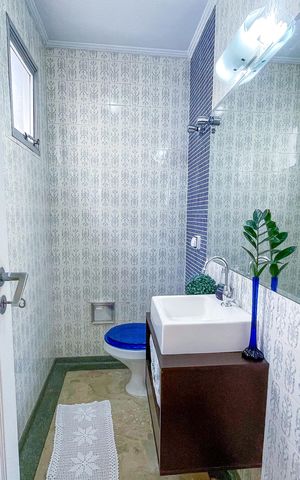 Apartamento à venda com 143m², 3 quartos e 1 vaga Apartamento à venda com 143m², 3 quartos e 1 vagaLavabo