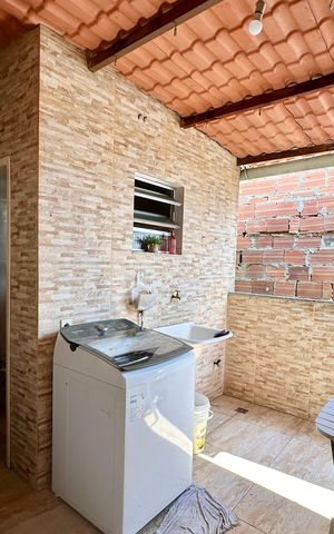 Casa à venda com 50m², 2 quartos e sem vaga Casa à venda com 50m², 2 quartos e sem vagaÁrea de Serviço