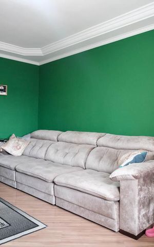 Casa à venda com 113m², 3 quartos e 2 vagasSala