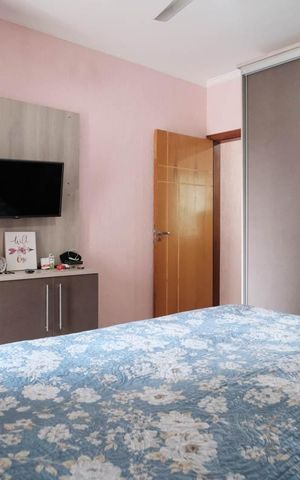Casa à venda com 113m², 3 quartos e 2 vagasSuíte