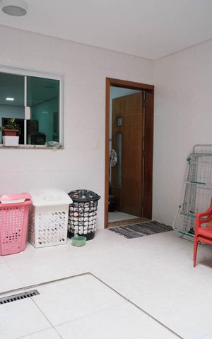 Casa à venda com 113m², 3 quartos e 2 vagasÁrea de Serviço