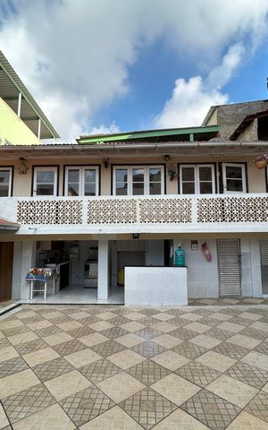Casa à venda com 480m², 4 quartos e 4 vagasQuintal