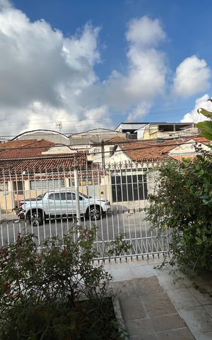 Casa à venda com 480m², 4 quartos e 4 vagasVista da Suíte 1