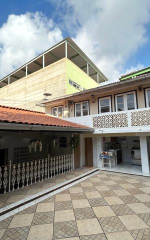 Casa à venda com 480m², 4 quartos e 4 vagasQuintal