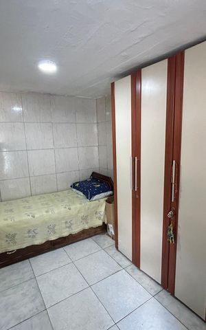 Casa à venda com 480m², 4 quartos e 4 vagasQuarto de Serviço