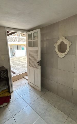 Casa à venda com 480m², 4 quartos e 4 vagasQuarto de Serviço