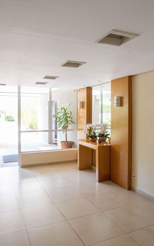 Apartamento à venda com 92m², 3 quartos e 2 vagasHall social