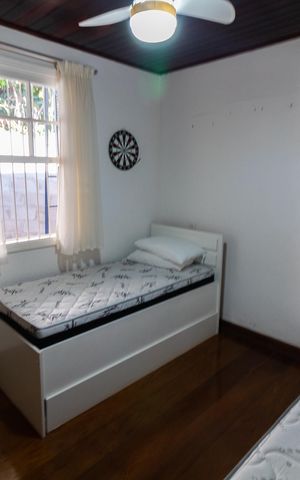 Casa à venda com 5000m², 4 quartos e 10 vagas Casa à venda com 5000m², 4 quartos e 10 vagasQuarto 1