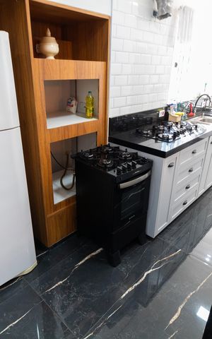 Casa à venda com 5000m², 4 quartos e 10 vagas Casa à venda com 5000m², 4 quartos e 10 vagasCozinha