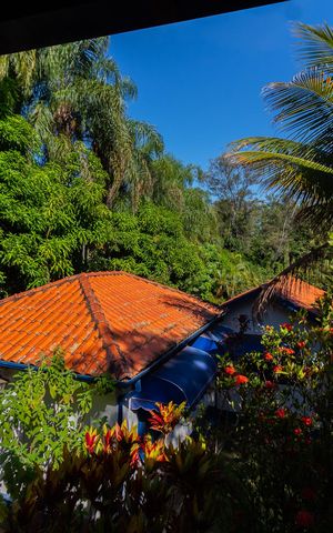 Casa à venda com 5000m², 4 quartos e 10 vagas Casa à venda com 5000m², 4 quartos e 10 vagasVista da Varanda