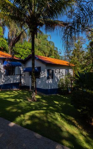 Casa à venda com 5000m², 4 quartos e 10 vagas Casa à venda com 5000m², 4 quartos e 10 vagasÁrea comum