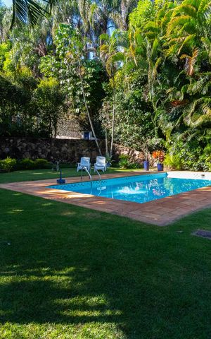 Casa à venda com 5000m², 4 quartos e 10 vagas Casa à venda com 5000m², 4 quartos e 10 vagasÁrea comum