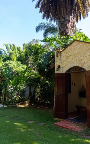 Casa à venda com 5000m², 4 quartos e 10 vagas Casa à venda com 5000m², 4 quartos e 10 vagasÁrea comum