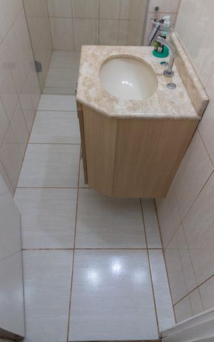 Casa à venda com 5000m², 4 quartos e 10 vagas Casa à venda com 5000m², 4 quartos e 10 vagasBanheiro Social