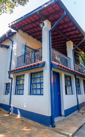 Casa à venda com 5000m², 4 quartos e 10 vagas Casa à venda com 5000m², 4 quartos e 10 vagasÁrea comum