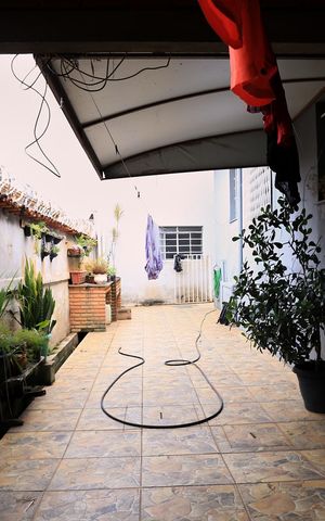 Casa à venda com 280m², 4 quartos e 3 vagas Casa à venda com 280m², 4 quartos e 3 vagasÁrea de Serviço