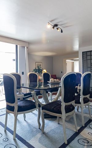 Apartamento à venda com 354m², 4 quartos e 4 vagas Apartamento à venda com 354m², 4 quartos e 4 vagasSala