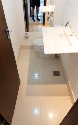 Casa de condomínio para alugar com 350m², 4 quartos e 2 vagas Casa de condomínio para alugar com 350m², 4 quartos e 2 vagasLavabo
