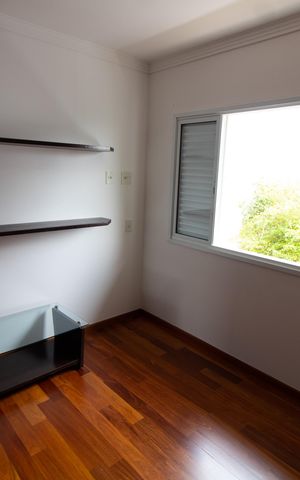 Casa de condomínio para alugar com 350m², 4 quartos e 2 vagas Casa de condomínio para alugar com 350m², 4 quartos e 2 vagasSuíte 2