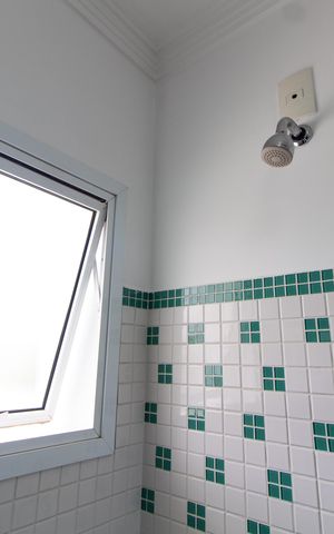 Casa de condomínio para alugar com 350m², 4 quartos e 2 vagas Casa de condomínio para alugar com 350m², 4 quartos e 2 vagasBanheiro Social