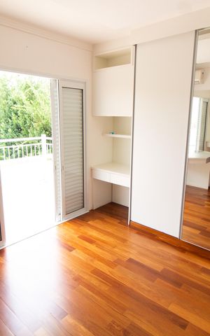 Casa de condomínio para alugar com 350m², 4 quartos e 2 vagas Casa de condomínio para alugar com 350m², 4 quartos e 2 vagasSuíte 3