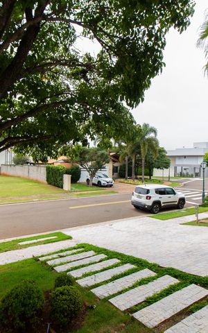 Casa de condomínio para alugar com 350m², 4 quartos e 2 vagas Casa de condomínio para alugar com 350m², 4 quartos e 2 vagasVista do Escritório