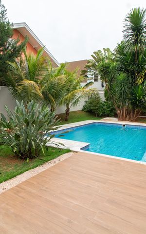 Casa de condomínio para alugar com 350m², 4 quartos e 2 vagas Casa de condomínio para alugar com 350m², 4 quartos e 2 vagasÁrea Externa