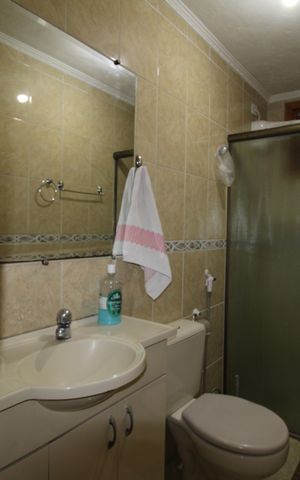 Casa à venda com 165m², 3 quartos e 1 vagaBanheiro da Suíte
