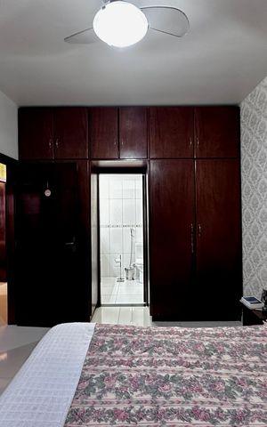 Casa à venda com 247m², 3 quartos e 2 vagas Casa à venda com 247m², 3 quartos e 2 vagasQuarto 1