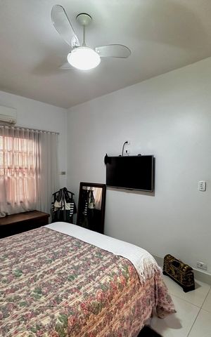 Casa à venda com 247m², 3 quartos e 2 vagas Casa à venda com 247m², 3 quartos e 2 vagasQuarto 1