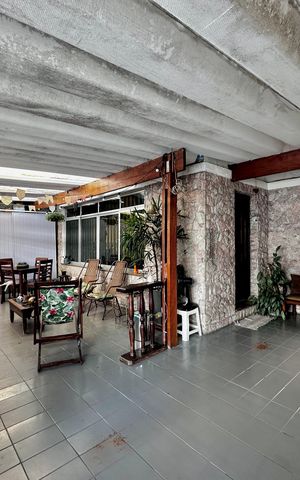 Casa à venda com 247m², 3 quartos e 2 vagas Casa à venda com 247m², 3 quartos e 2 vagasGaragem