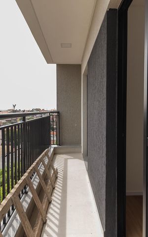 Apartamento à venda com 51m², 2 quartos e 1 vaga Apartamento à venda com 51m², 2 quartos e 1 vagaVaranda