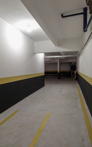 Apartamento à venda com 51m², 2 quartos e 1 vaga Apartamento à venda com 51m², 2 quartos e 1 vagaEstacionamento