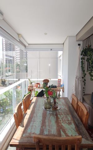 Apartamento à venda com 54m², 2 quartos e 1 vagaSala - Varanda