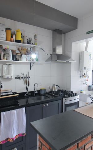 Apartamento à venda com 54m², 2 quartos e 1 vagaCozinha