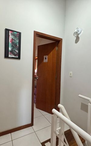 Casa de condomínio para alugar com 140m², 3 quartos e 1 vaga Casa de condomínio para alugar com 140m², 3 quartos e 1 vagaCorredor Segundo Andar