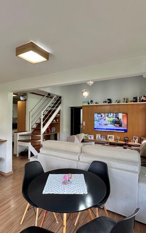 Casa de condomínio para alugar com 140m², 3 quartos e 1 vaga Casa de condomínio para alugar com 140m², 3 quartos e 1 vagaSala