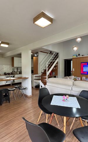 Casa de condomínio para alugar com 140m², 3 quartos e 1 vaga Casa de condomínio para alugar com 140m², 3 quartos e 1 vagaSala