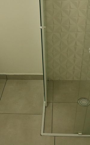 Casa à venda com 500m², 2 quartos e 3 vagasBanheiro 1