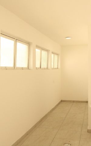 Casa à venda com 500m², 2 quartos e 3 vagasÁrea de Serviço