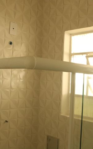 Casa à venda com 500m², 2 quartos e 3 vagasBanheiro