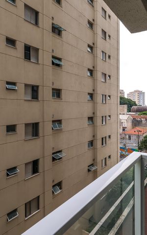 Studio à venda com 28m², 1 quarto e sem vaga Studio à venda com 28m², 1 quarto e sem vagaVaranda