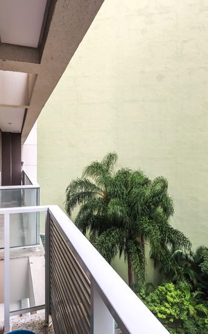 Studio à venda com 28m², 1 quarto e sem vaga Studio à venda com 28m², 1 quarto e sem vagaVaranda
