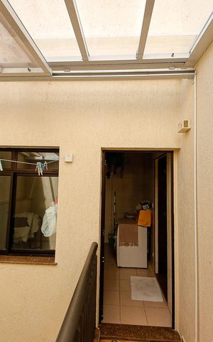 Casa à venda com 320m², 4 quartos e 7 vagasÁrea Externa