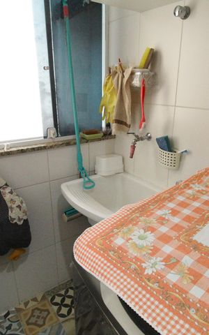 Casa à venda com 113m², 3 quartos e 1 vagaÁrea de serviço