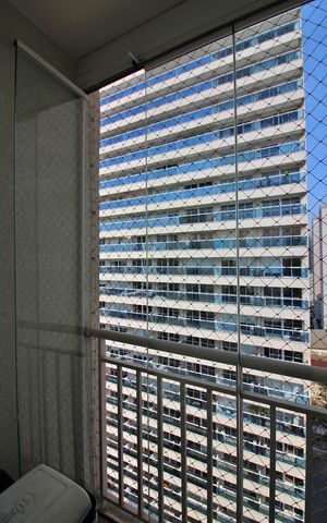 Apartamento à venda com 80m², 3 quartos e 2 vagasSuíte - sacada