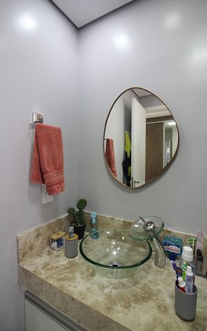 Apartamento à venda com 80m², 3 quartos e 2 vagasBanheiro da Suíte