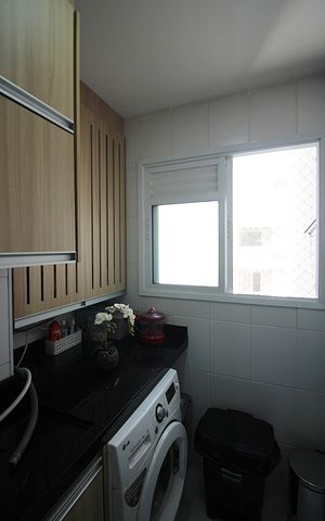 Apartamento à venda com 80m², 3 quartos e 2 vagasCozinha e Área de Serviço