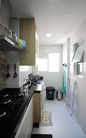 Apartamento à venda com 80m², 3 quartos e 2 vagasCozinha e Área de Serviço